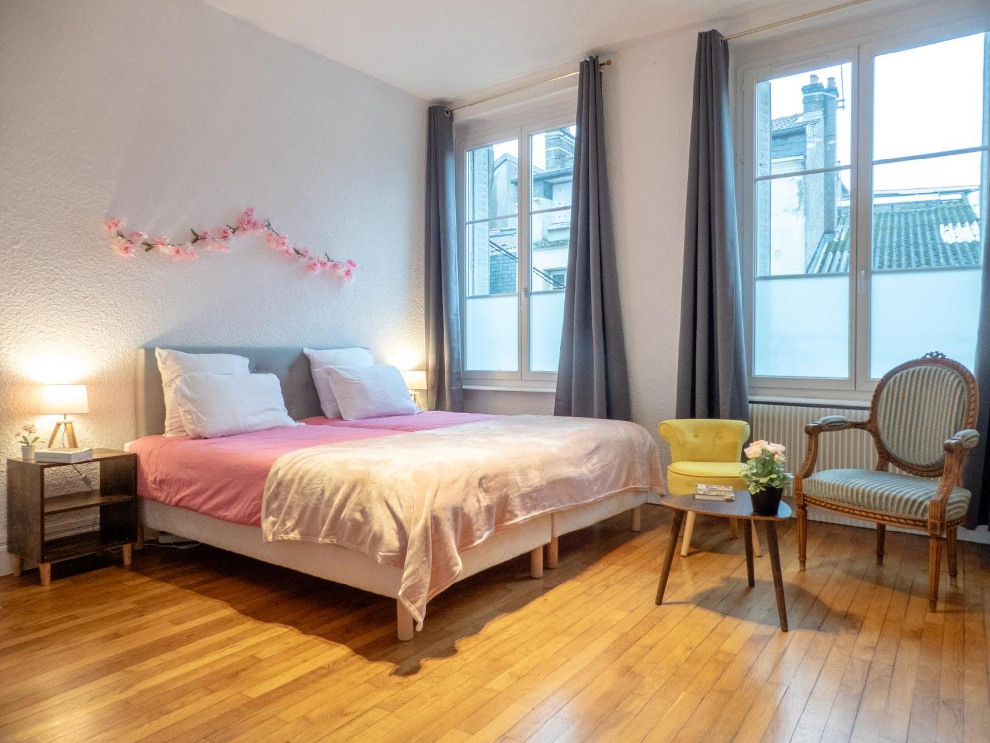 L'Amour De La Paix - Centre-Ville - Jardin - Proche Gare - Tv65"Primevideo - Ambiance Tres Chaleureuse - Parking Gratuit Sous-Video Surveillance Proche - Gere Par Presta-Zen'Services Verdun-sur-Meuse Екстериор снимка