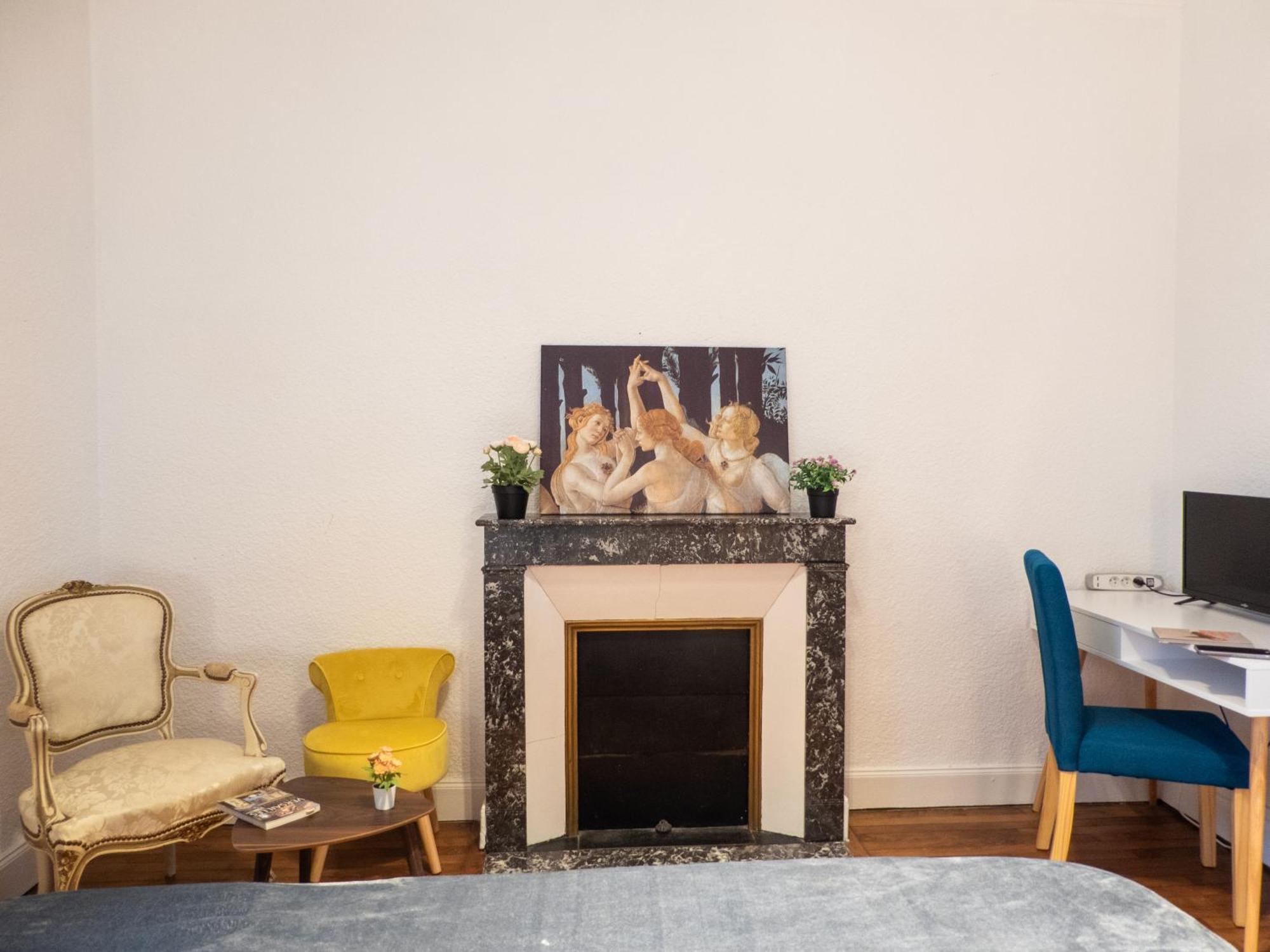 L'Amour De La Paix - Centre-Ville - Jardin - Proche Gare - Tv65"Primevideo - Ambiance Tres Chaleureuse - Parking Gratuit Sous-Video Surveillance Proche - Gere Par Presta-Zen'Services Verdun-sur-Meuse Екстериор снимка