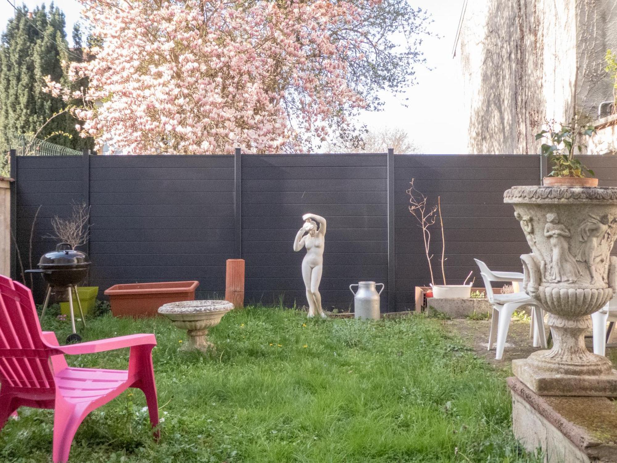 L'Amour De La Paix - Centre-Ville - Jardin - Proche Gare - Tv65"Primevideo - Ambiance Tres Chaleureuse - Parking Gratuit Sous-Video Surveillance Proche - Gere Par Presta-Zen'Services Verdun-sur-Meuse Екстериор снимка